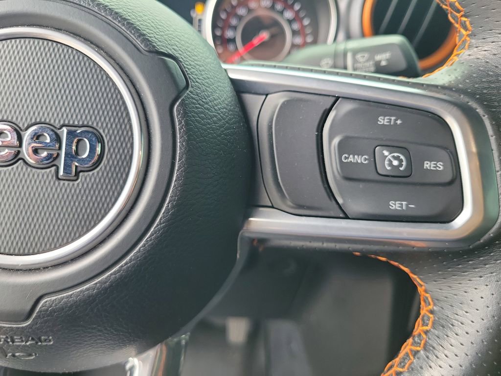 Used 2021 Jeep Gladiator Mojave w/ LED Lighting Group AWD/4WD image 27
