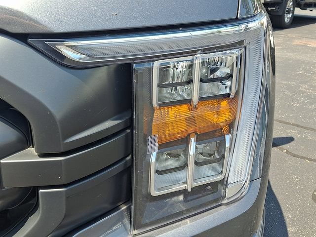 Certified 2023 Ford F150 Lariat AWD/4WD image 9