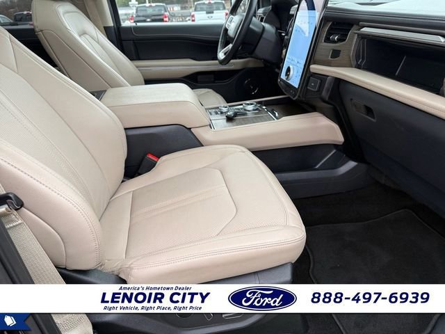 Certified 2023 Ford Expedition Limited image 13