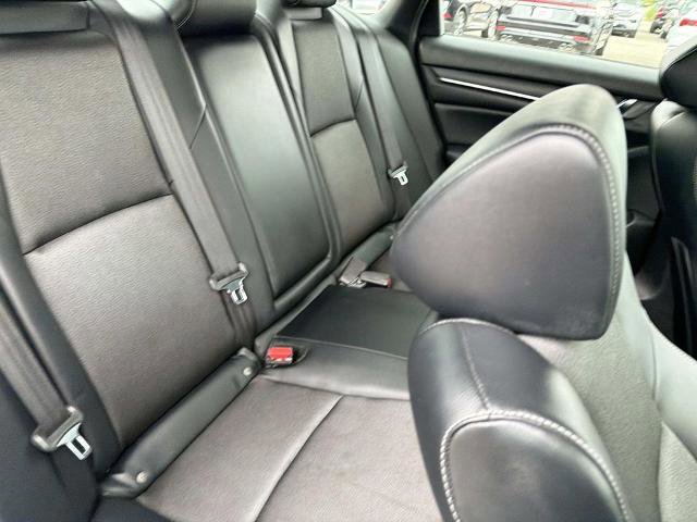 Used 2018 Honda Accord Sport image 23