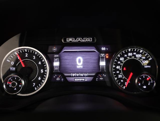 Used 2024 RAM 1500 Laramie AWD/4WD image 18