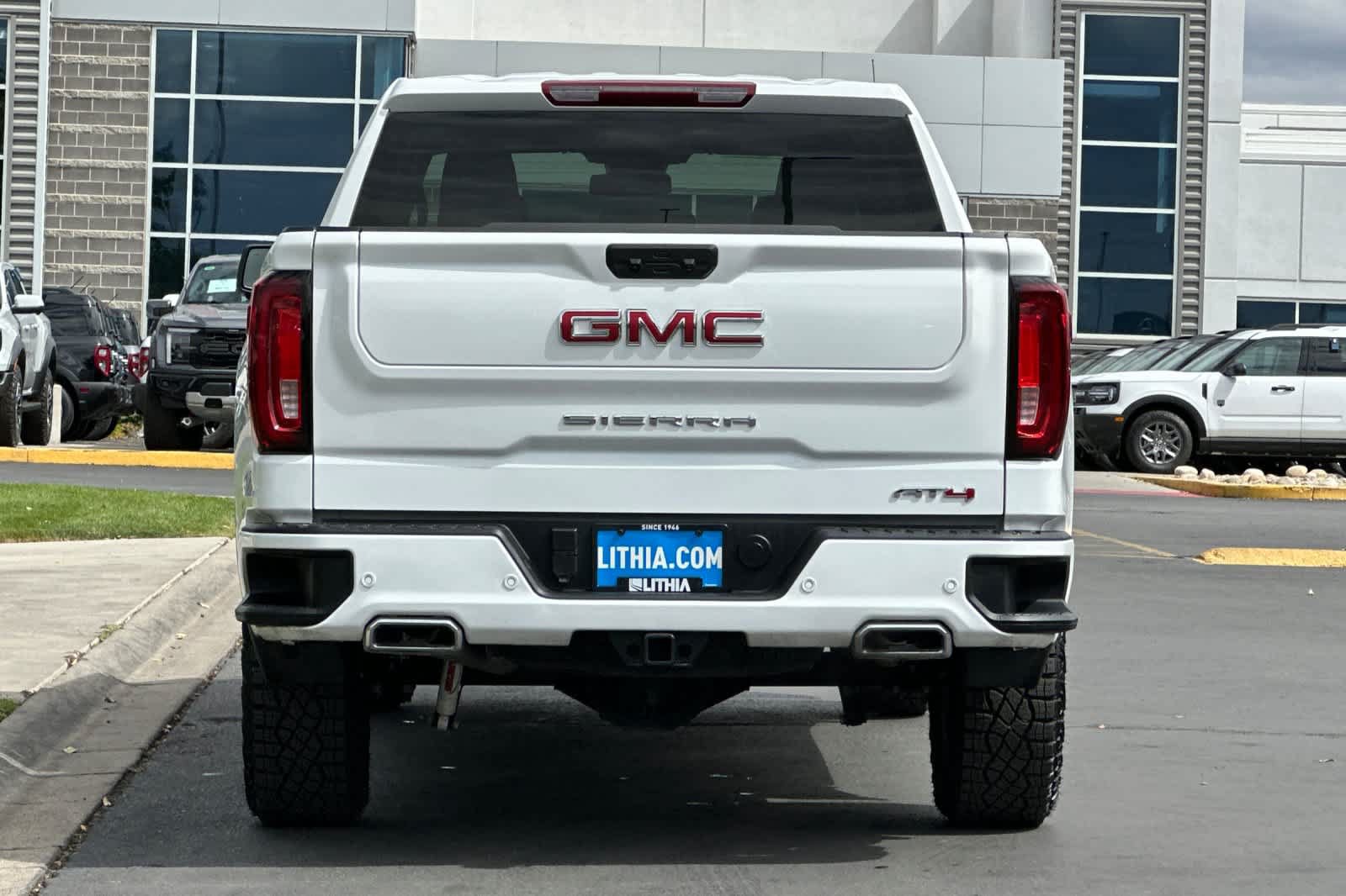 Used 2026 GMC Sierra 1500 AT4 AWD/4WD image 7