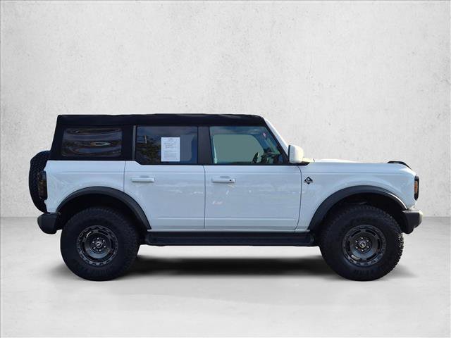 Certified 2025 Ford Bronco Outer Banks w/ Sasquatch Package AWD/4WD image 4