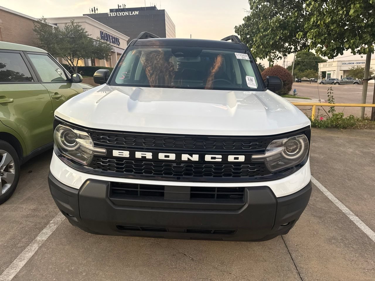 Certified 2025 Ford Bronco Sport Outer Banks AWD/4WD image 2