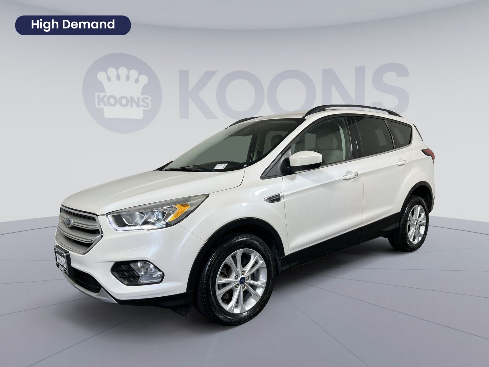Certified 2019 Ford Escape SEL AWD/4WD image 1