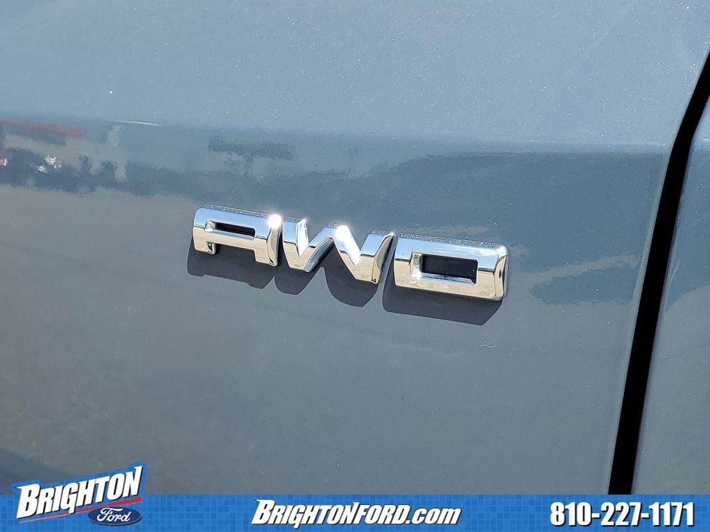 Certified 2024 Ford Escape ST-Line w/ Tech Pack #1 AWD/4WD image 6