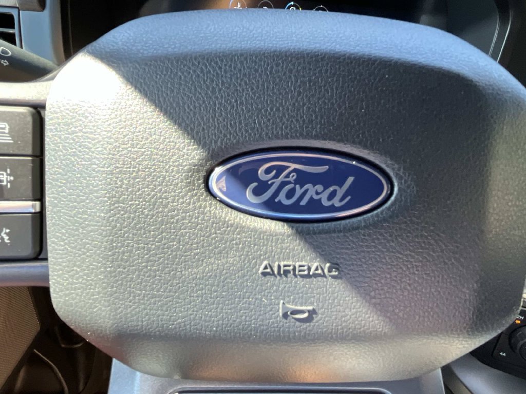 Certified 2025 Ford F150 Lariat w/ Equipment Group 502A High AWD/4WD image 37
