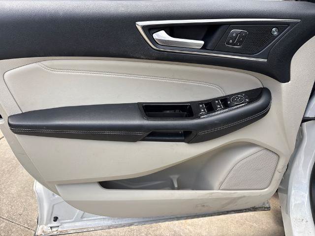 Certified 2020 Ford Edge Titanium FWD image 15