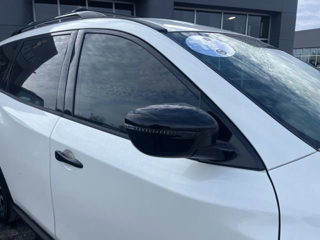 Used 2020 Nissan Pathfinder SV w/ Rock Creek Edition image 3