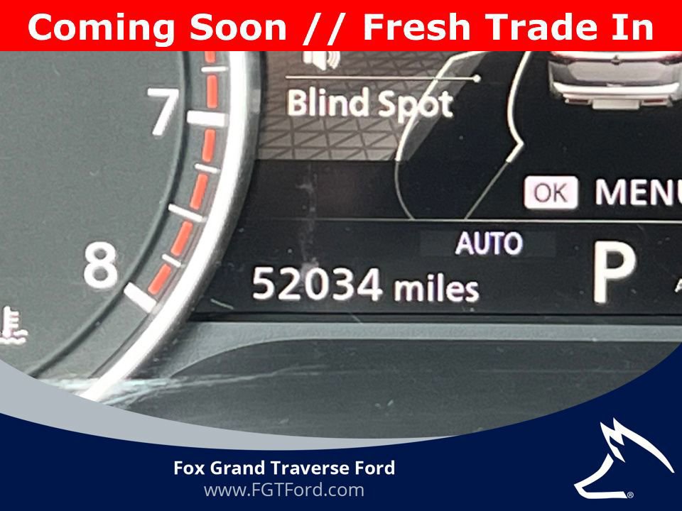 Used 2024 Nissan Pathfinder SV image 10