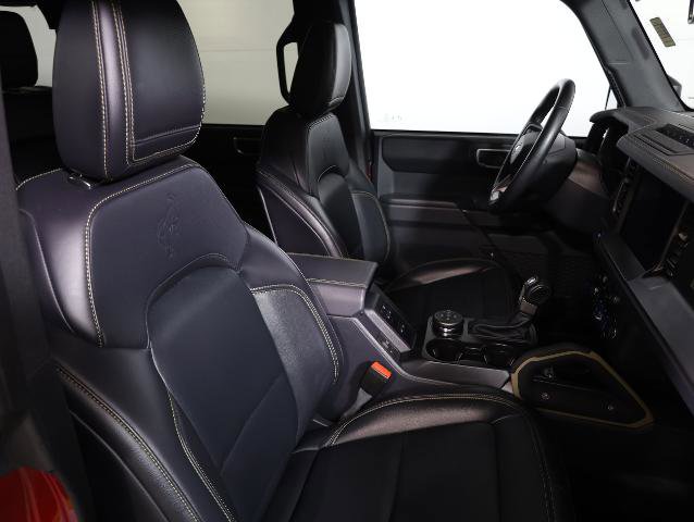Certified 2025 Ford Bronco Badlands AWD/4WD image 9