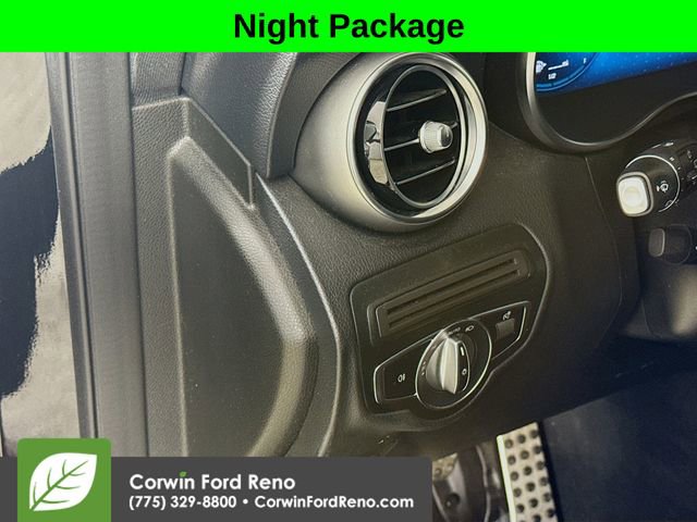 Used 2021 Mercedes-Benz GLC 300 4MATIC image 10