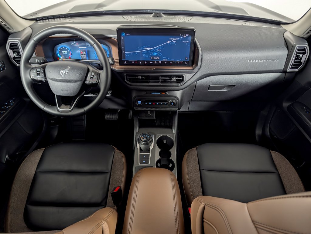 Certified 2025 Ford Bronco Sport Outer Banks w/ Outer Banks Tech Package+ AWD/4WD image 13