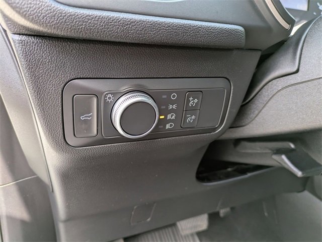 Certified 2022 Ford Escape SE w/ SE Sport Appearance Package image 19