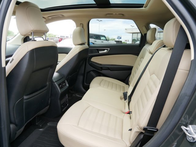 Certified 2022 Ford Edge SEL w/ Convenience Package AWD/4WD image 13