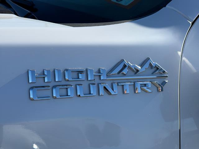 Used 2024 Chevrolet Silverado 2500 High Country w/ Z71 Off-Road Package AWD/4WD image 22