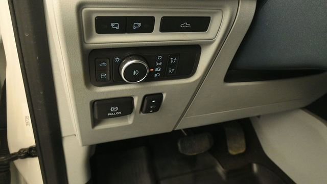 Certified 2022 Ford F150 Limited AWD/4WD image 14