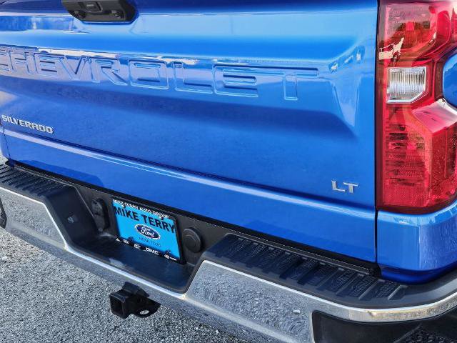 Used 2025 Chevrolet Silverado 1500 LT AWD/4WD image 7