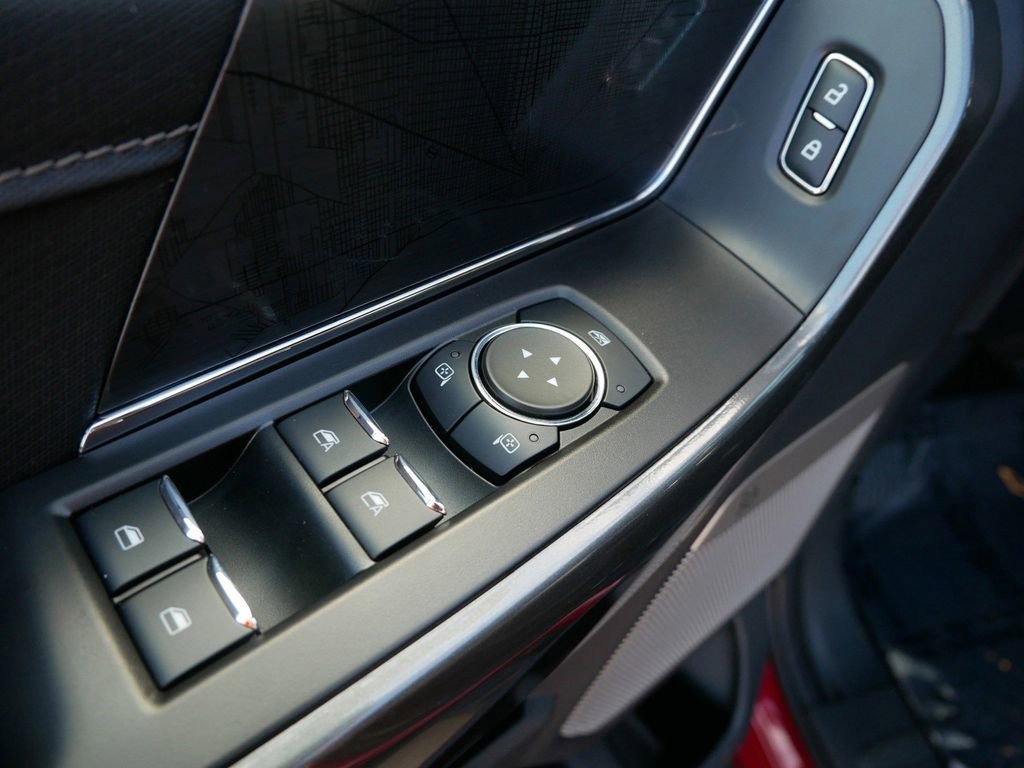 Certified 2022 Ford F150 XLT w/ Equipment Group 302A High image 10