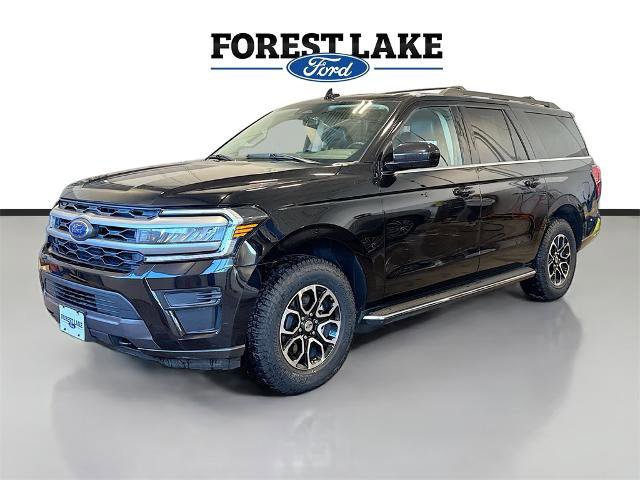 Certified 2023 Ford Expedition Max XLT image 3