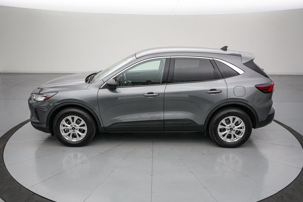 Certified 2023 Ford Escape Active w/ Tech Pack #1 AWD/4WD image 7