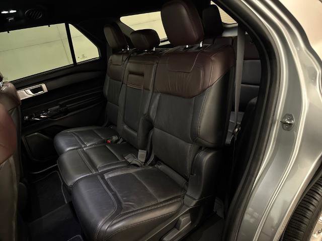 Certified 2022 Ford Explorer Platinum w/ Equipment Group 601A image 31