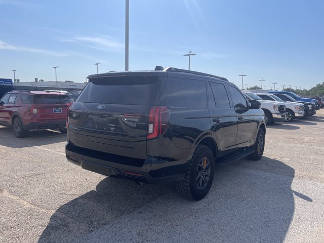 Certified 2025 Ford Expedition Tremor AWD/4WD image 3