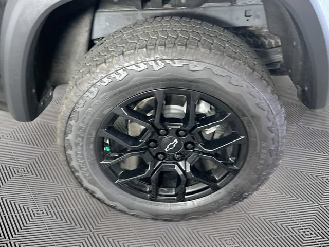Used 2024 Chevrolet Colorado Trail Boss w/ LPO, Dark Essentials Package AWD/4WD image 33