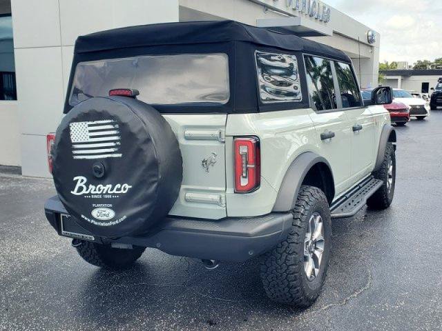 Certified 2024 Ford Bronco Badlands AWD/4WD image 7