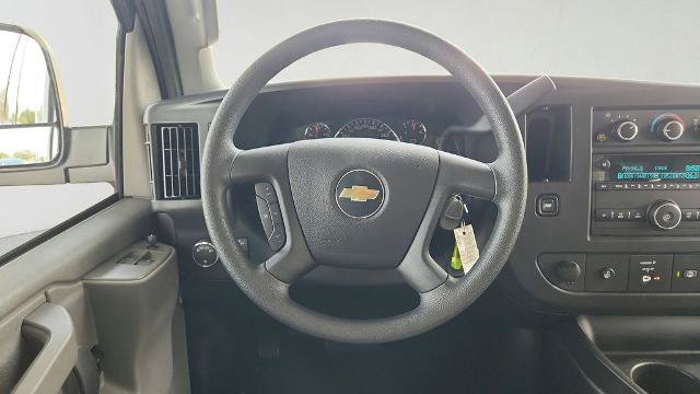 Used 2025 Chevrolet Express 3500 LT w/ LT Preferred Equipment Group RWD image 25