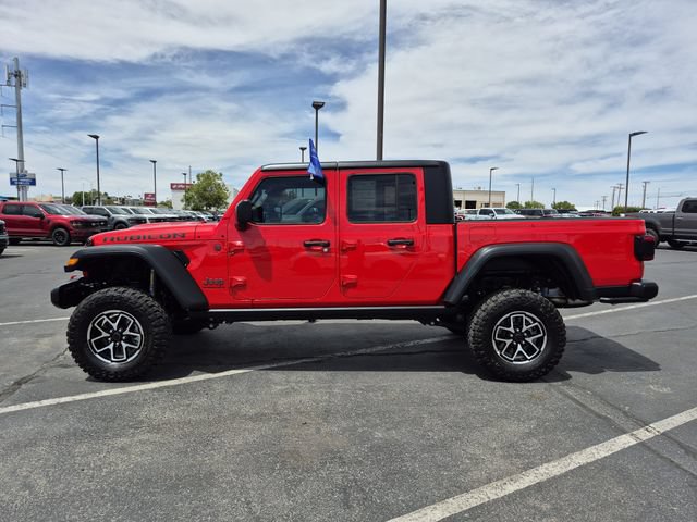 Used 2025 Jeep Gladiator Rubicon w/ Convenience Group AWD/4WD image 4