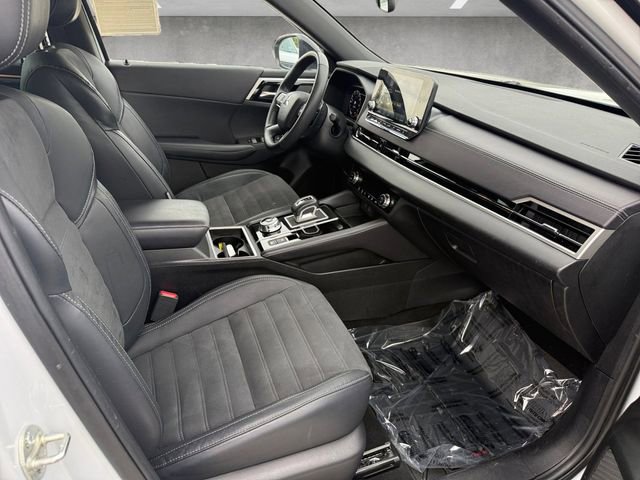 Used 2023 Mitsubishi Outlander SE Black Edition FWD image 24