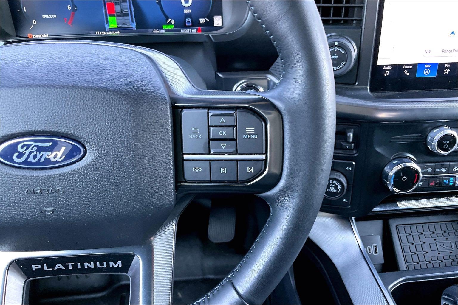 Certified 2025 Ford F150 Platinum w/ Equipment Group 702A High AWD/4WD image 18