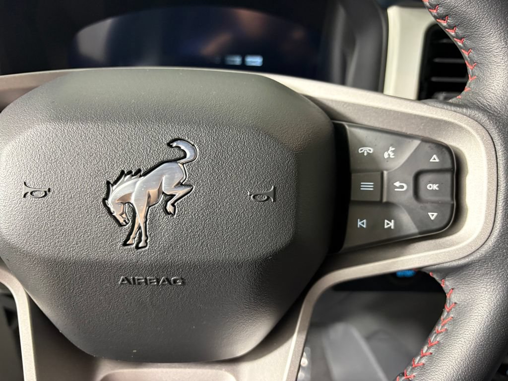 Certified 2025 Ford Bronco Heritage Edition AWD/4WD image 21