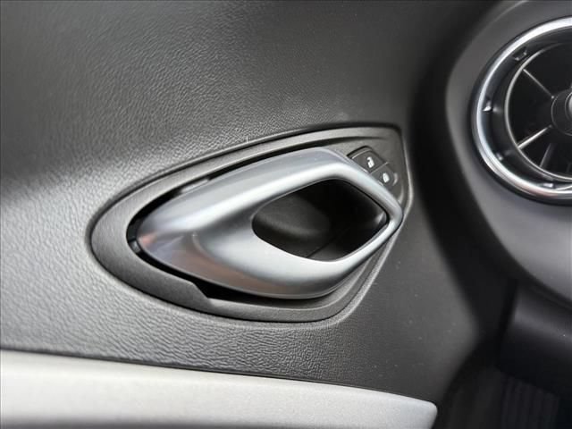 Used 2022 Chevrolet Camaro LT RWD image 26