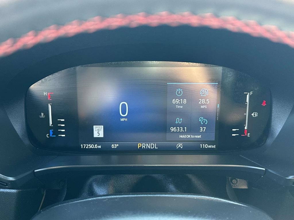 Certified 2024 Ford Escape ST-Line w/ Tech Pack #1 AWD/4WD image 17