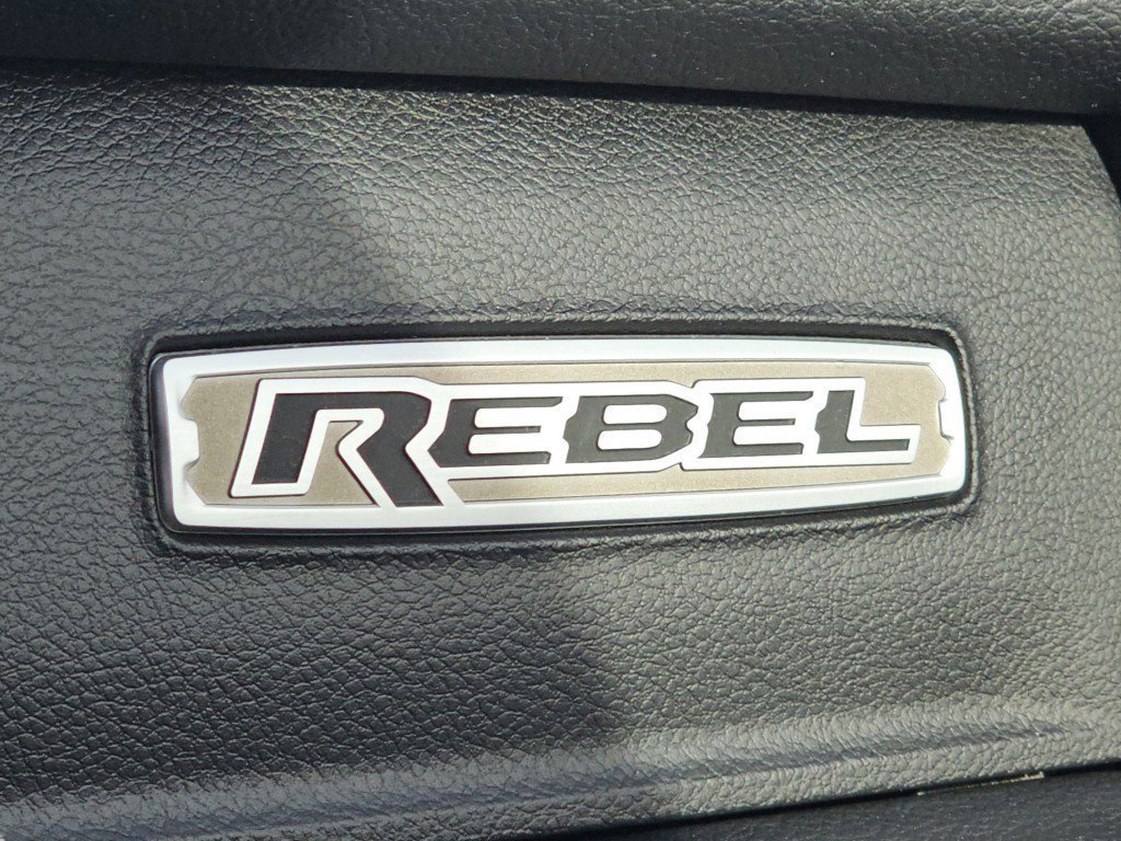 Used 2019 RAM 1500 Rebel image 22