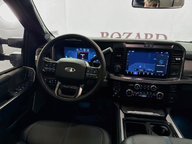 Certified 2025 Ford F250 Platinum AWD/4WD image 28