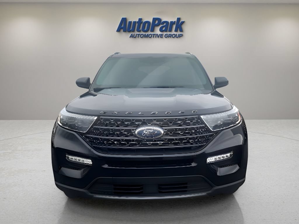 Certified 2024 Ford Explorer XLT w/ Equipment Group 202A AWD/4WD image 2