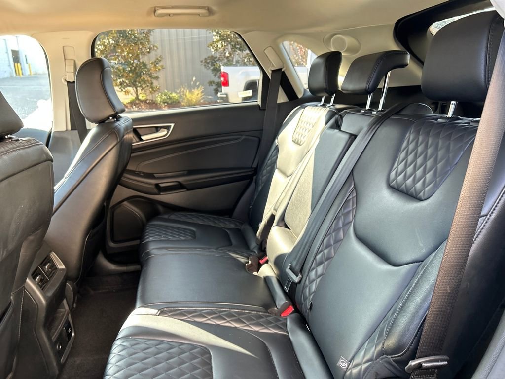 Certified 2024 Ford Edge Titanium image 13