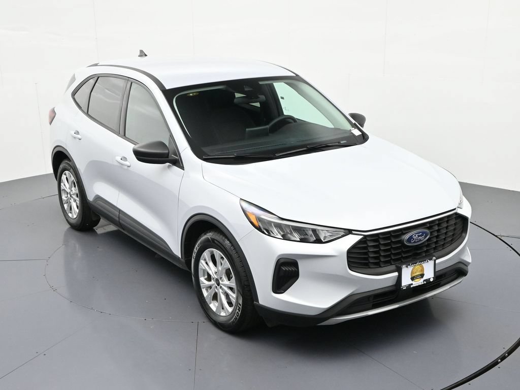 Certified 2025 Ford Escape Active FWD image 15
