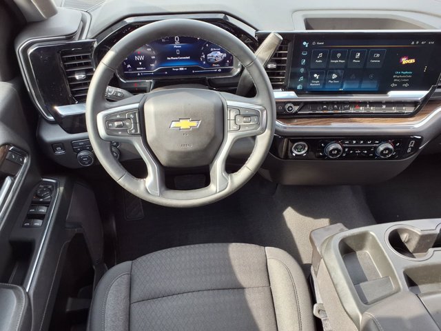 Used 2024 Chevrolet Silverado 1500 LT AWD/4WD image 6