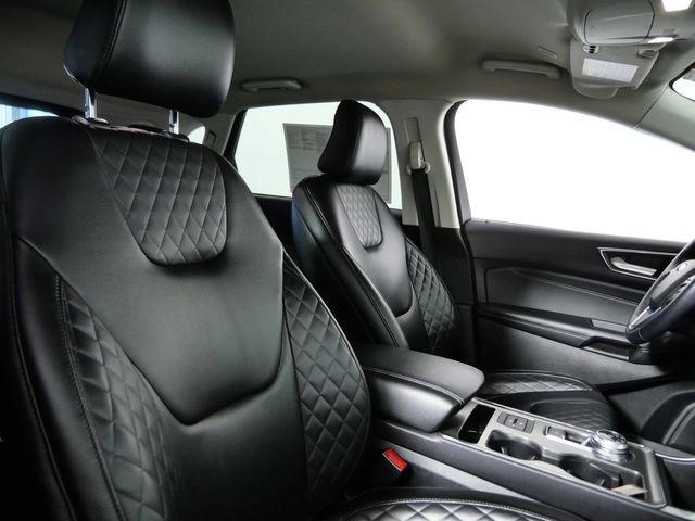 Certified 2023 Ford Edge Titanium AWD/4WD image 12