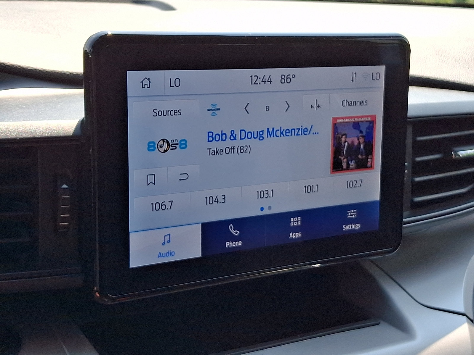 Certified 2023 Ford Explorer XLT AWD/4WD image 17