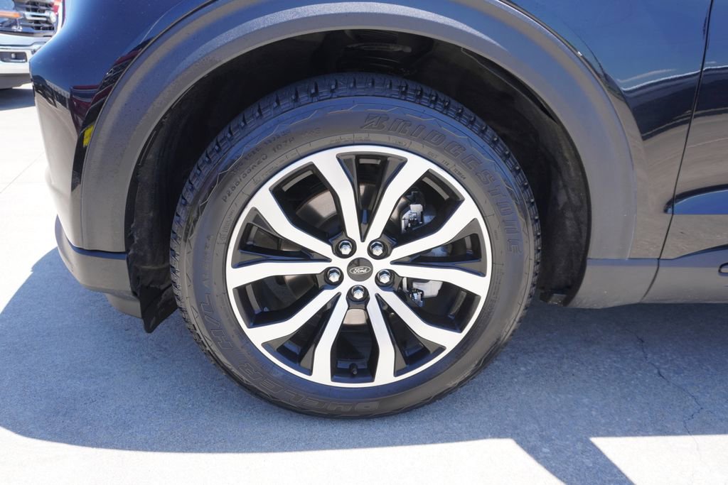 Certified 2023 Ford Explorer ST-Line w/ Class IV Trailer Tow Package RWD image 30