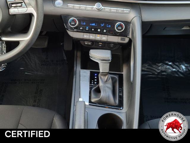Used 2024 Hyundai Elantra SEL FWD image 22