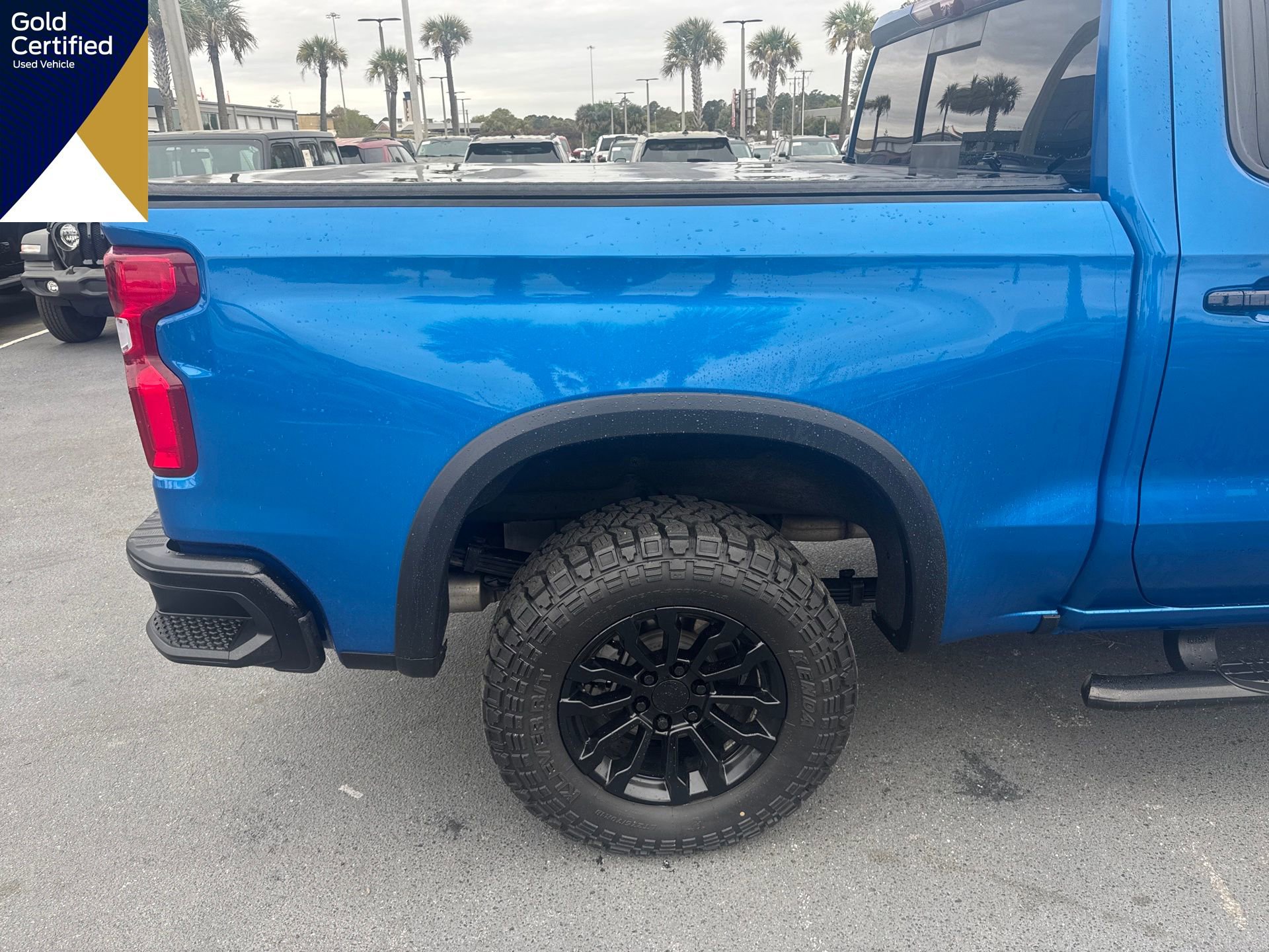 Used 2022 Chevrolet Silverado 1500 ZR2 w/ Technology Package image 10