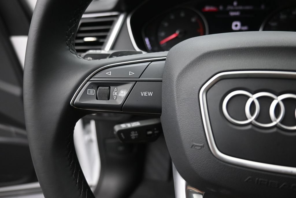 Used 2025 Audi Q5 2.0T Premium AWD/4WD image 3