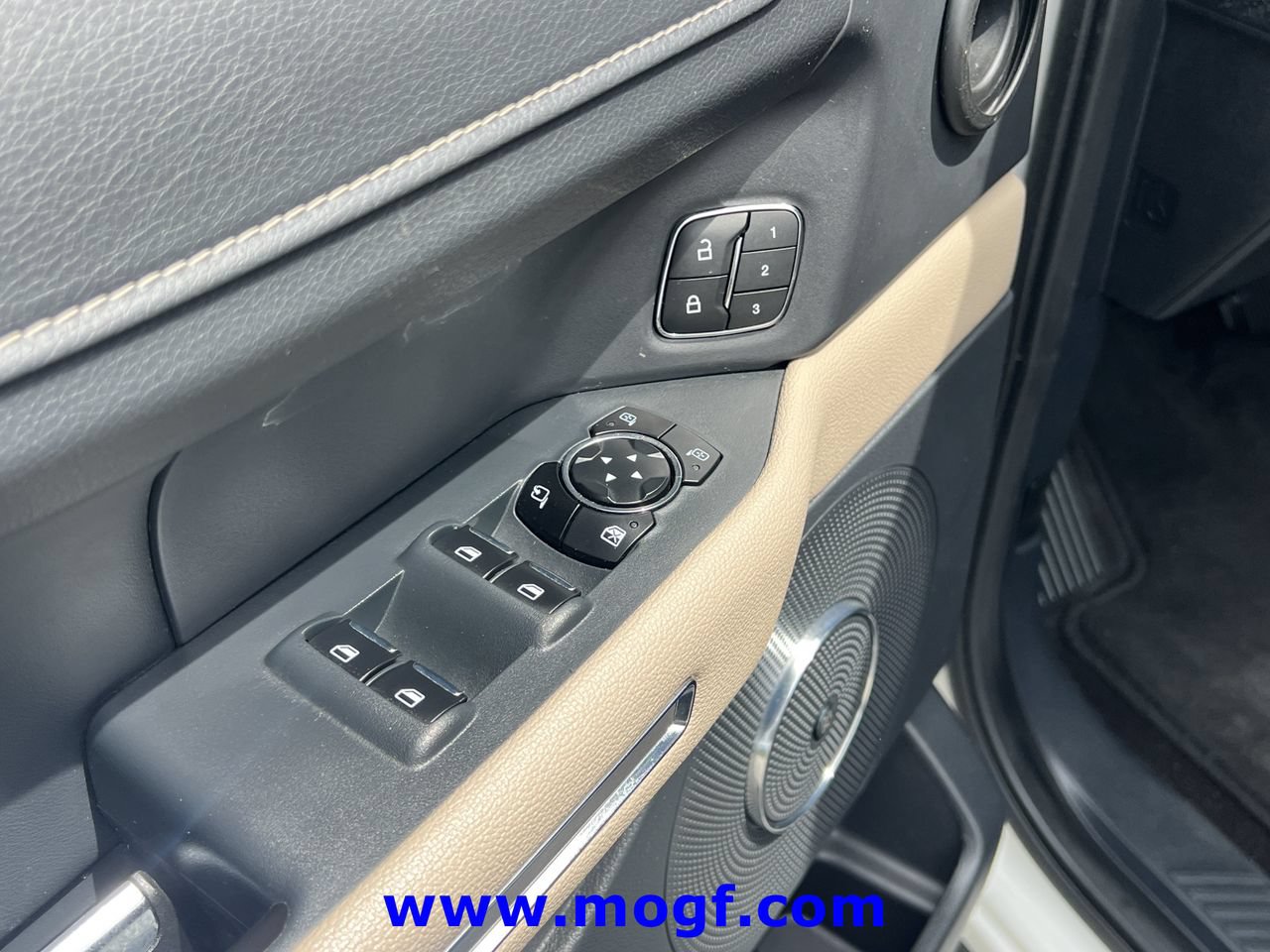 Certified 2023 Ford Expedition Limited AWD/4WD image 19