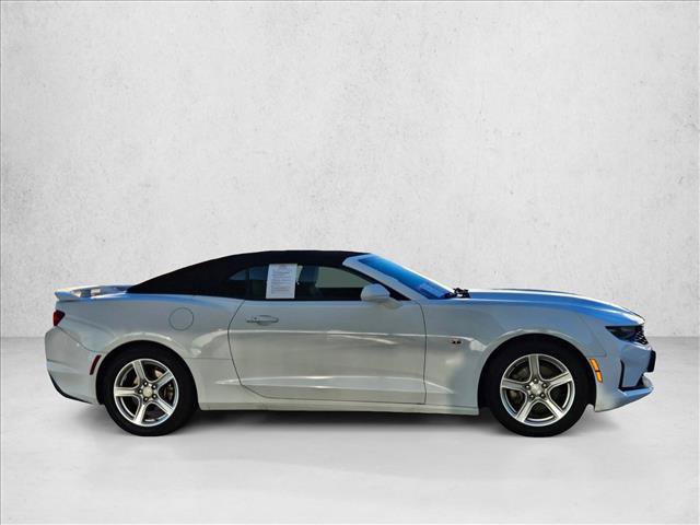 Used 2020 Chevrolet Camaro LT RWD image 4